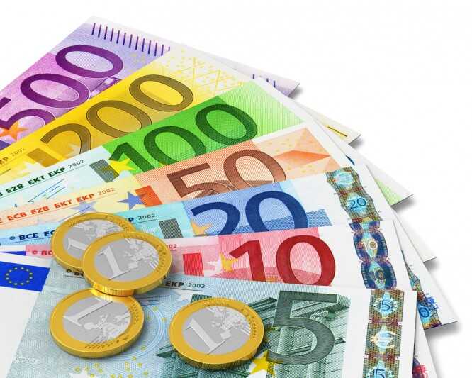 Euro Climbs, ECB Predicted to Leave Interest Rates Steady | Stock Investor